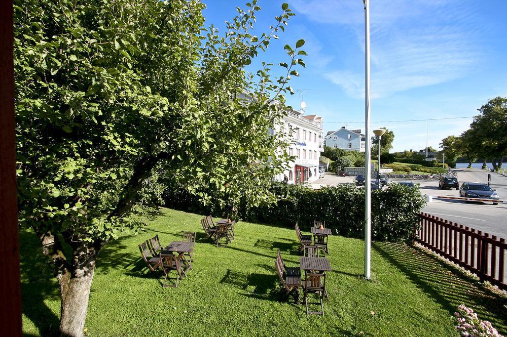 Hotell Laurentius Стренґнес Екстер'єр фото